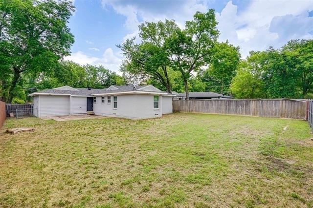 2140 Springhill Drive - Photo 12