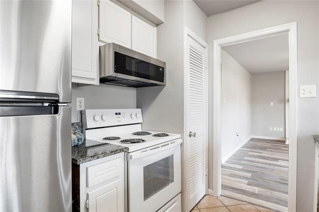 208 Wilshire Drive - Photo 4