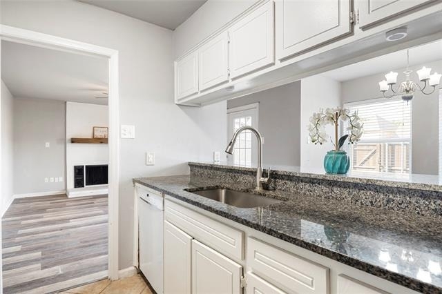 208 Wilshire Drive - Photo 3