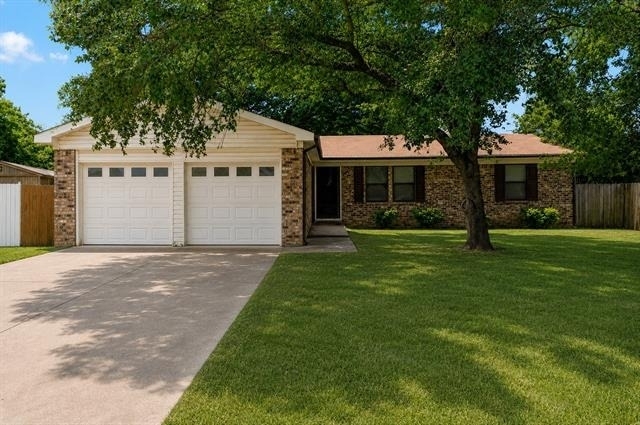 836 Hollow Creek Road - Photo 0