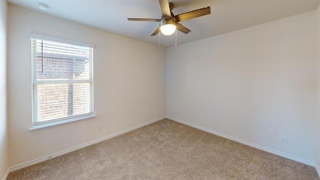 1526 Forever Way - Photo 12