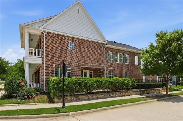 531 Sandy Lane - Photo 3