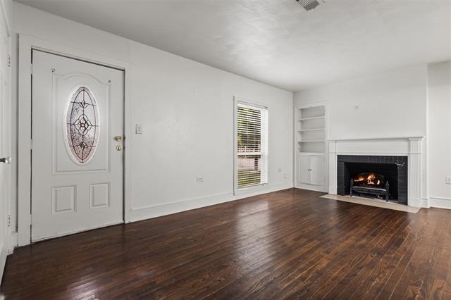 301 Maple Street - Photo 1