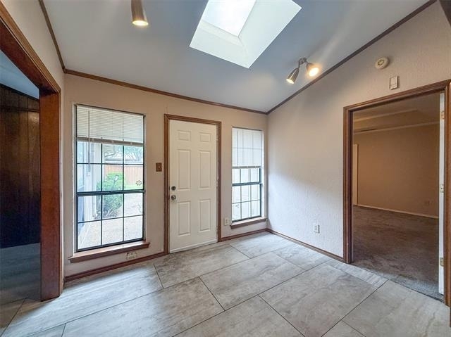 6643 Garlinghouse Lane - Photo 3