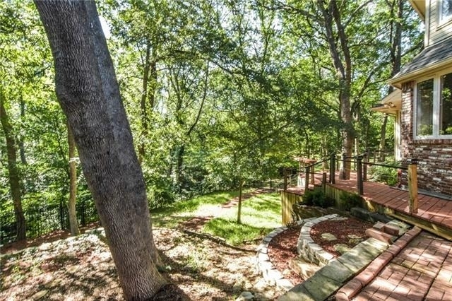 1113 Shady Oaks Circle - Photo 27