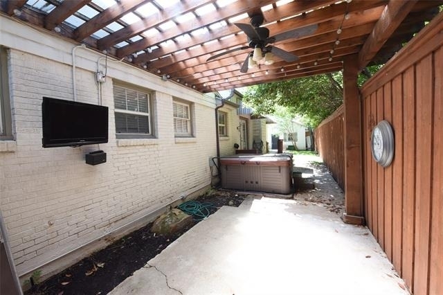 5606 Stanford Avenue - Photo 18