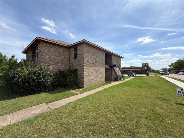 5510 Brookview Court - Photo 0