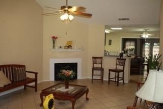 112 E Denton Drive - Photo 3