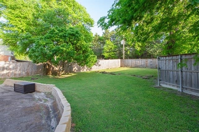 1256 Golden Trophy Drive - Photo 4