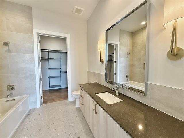 8119 Douglas Avenue - Photo 19