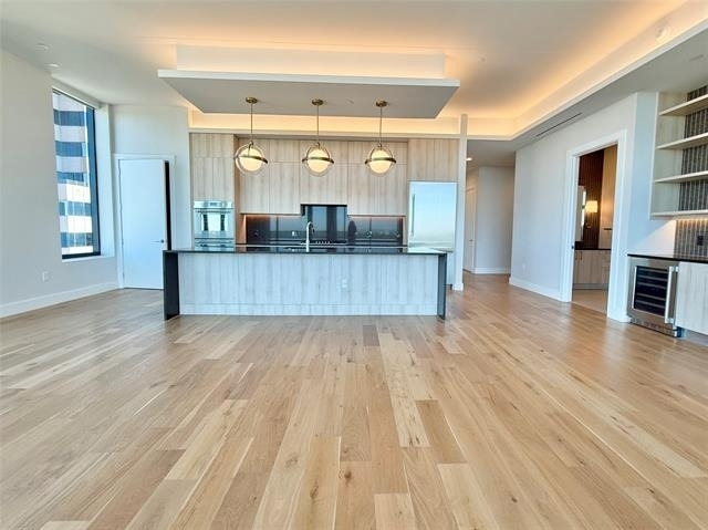 8119 Douglas Avenue - Photo 6