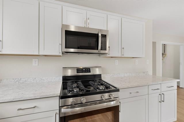 2506 Hillsboro Avenue - Photo 13
