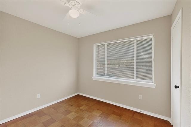 2506 Hillsboro Avenue - Photo 20
