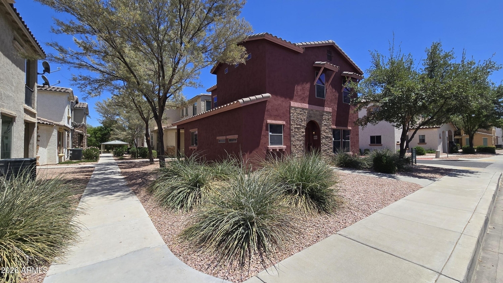 14743 N 177th Avenue - Photo 4