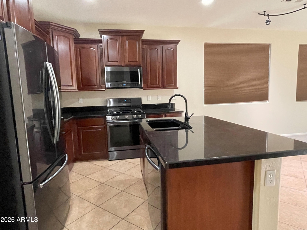 30204 N 73rd Avenue - Photo 4