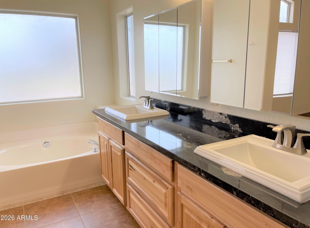 19636 N Coyote Lakes Parkway - Photo 12