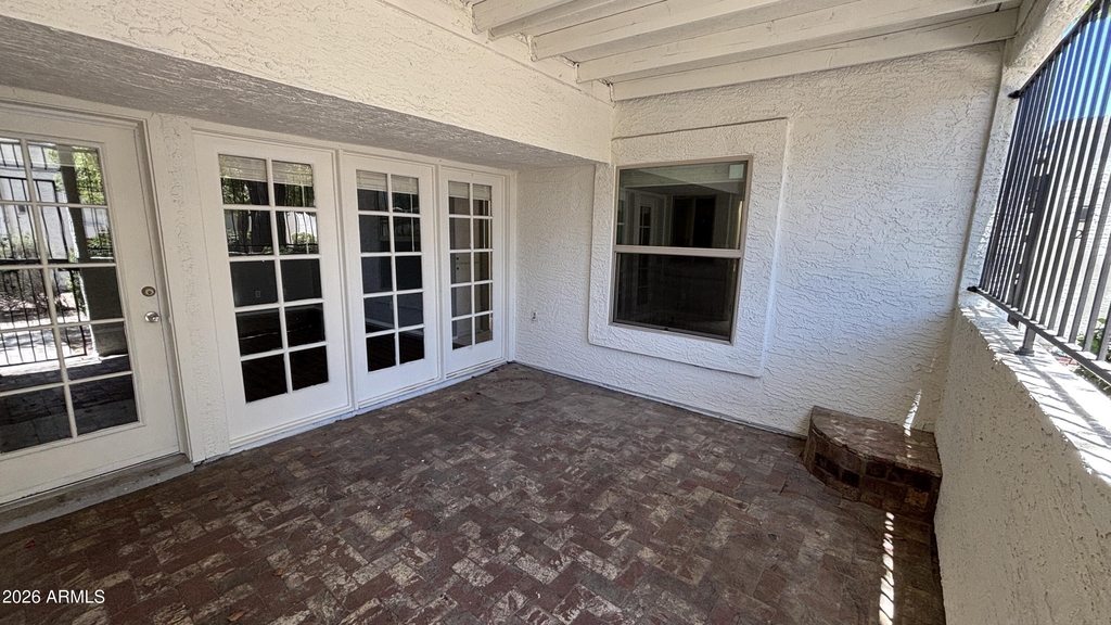 15801 N 29th Street - Photo 2
