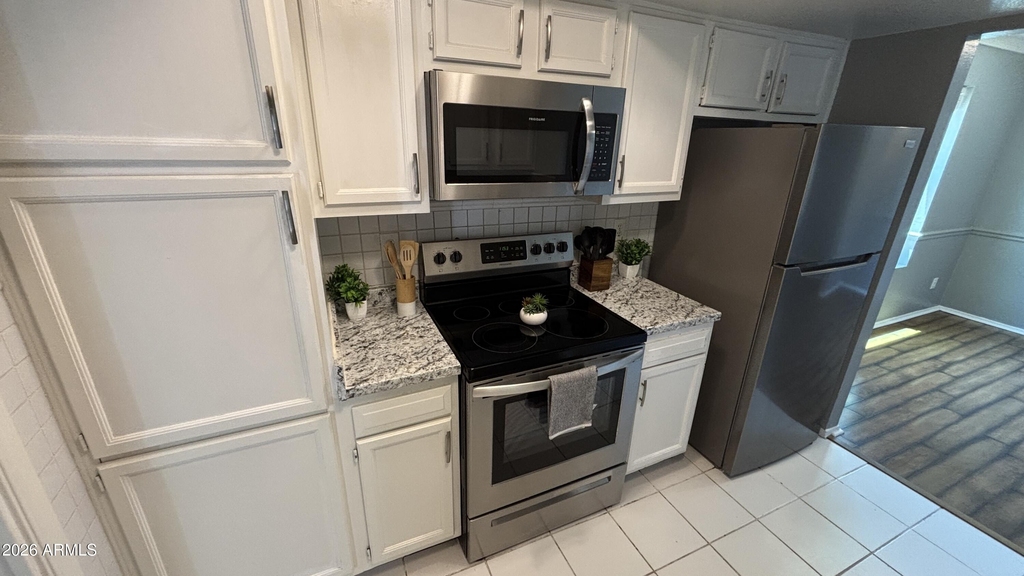 15801 N 29th Street - Photo 9