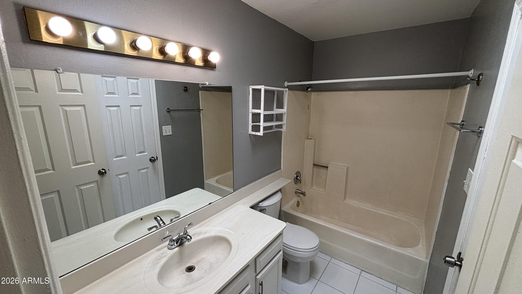 15801 N 29th Street - Photo 17