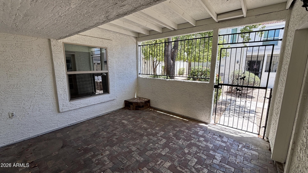 15801 N 29th Street - Photo 3
