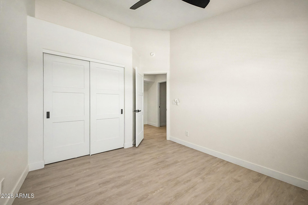 2084 N Sunset Drive - Photo 26
