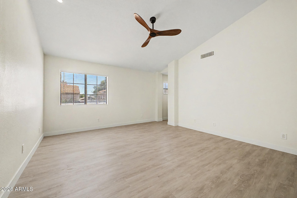 2084 N Sunset Drive - Photo 17