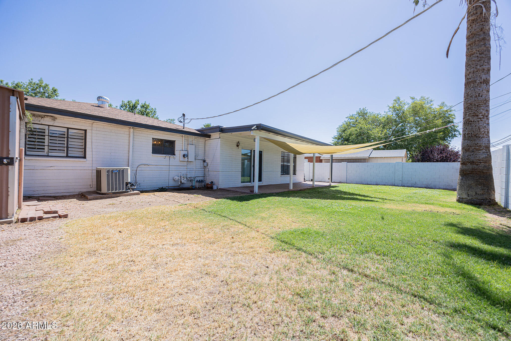 1838 E Hazelwood Street - Photo 27