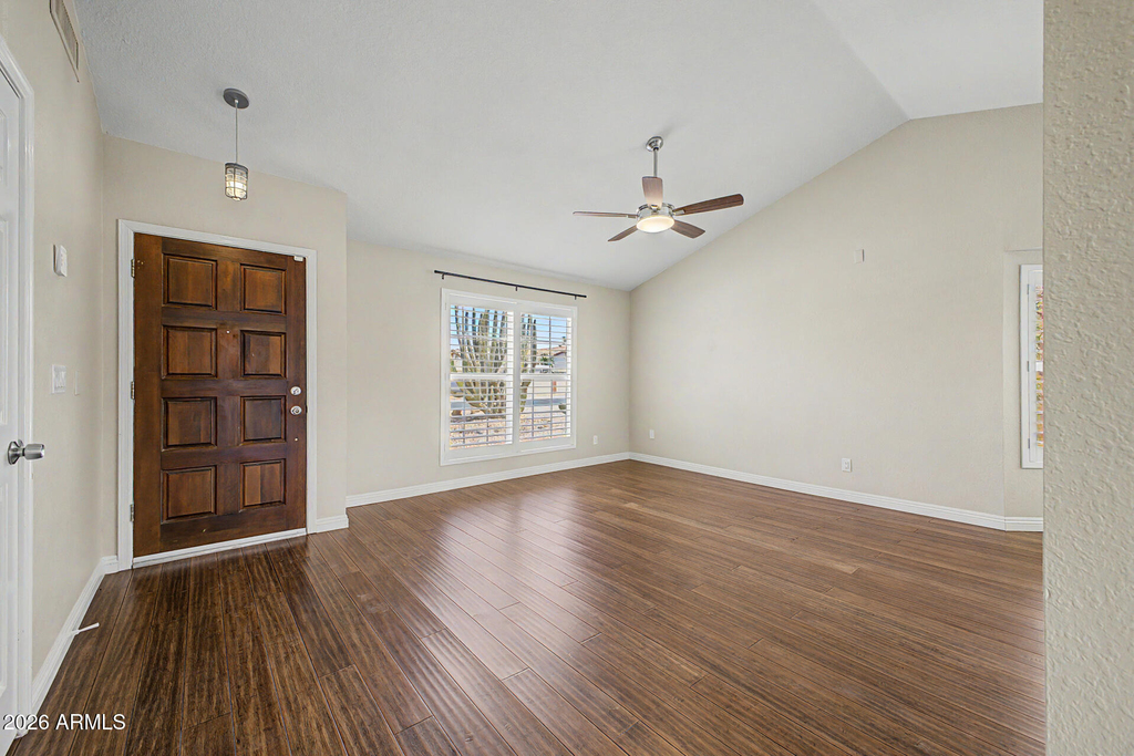 7733 W Pershing Avenue - Photo 6