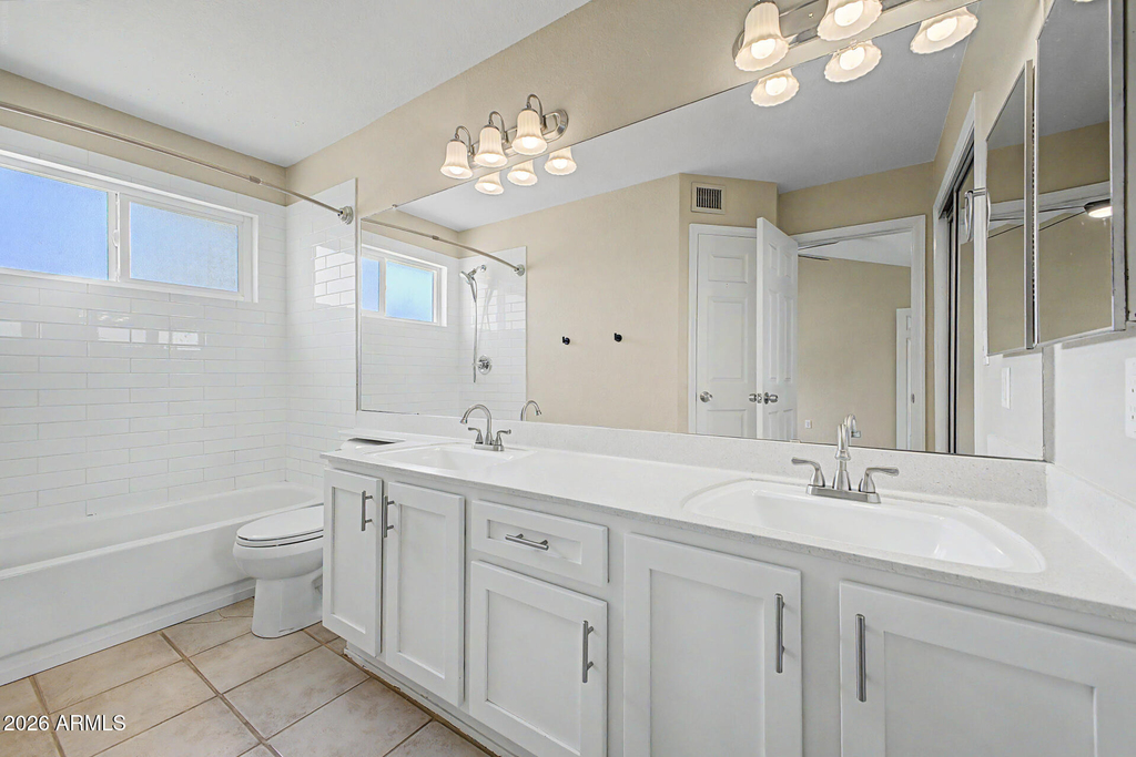 7733 W Pershing Avenue - Photo 15