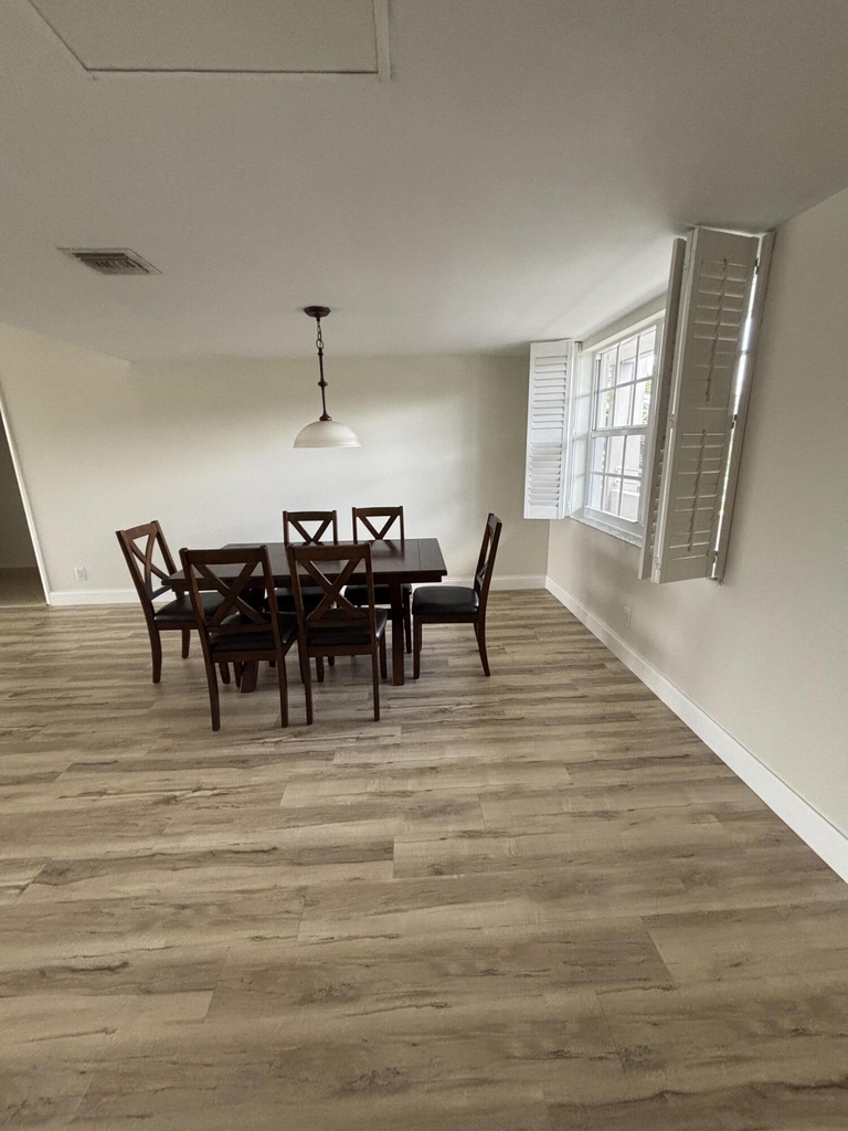 555 Oaks Lane - Photo 6