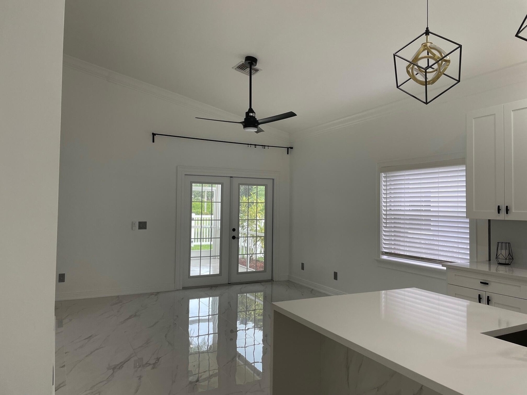 6264 Lansdowne Circle - Photo 5