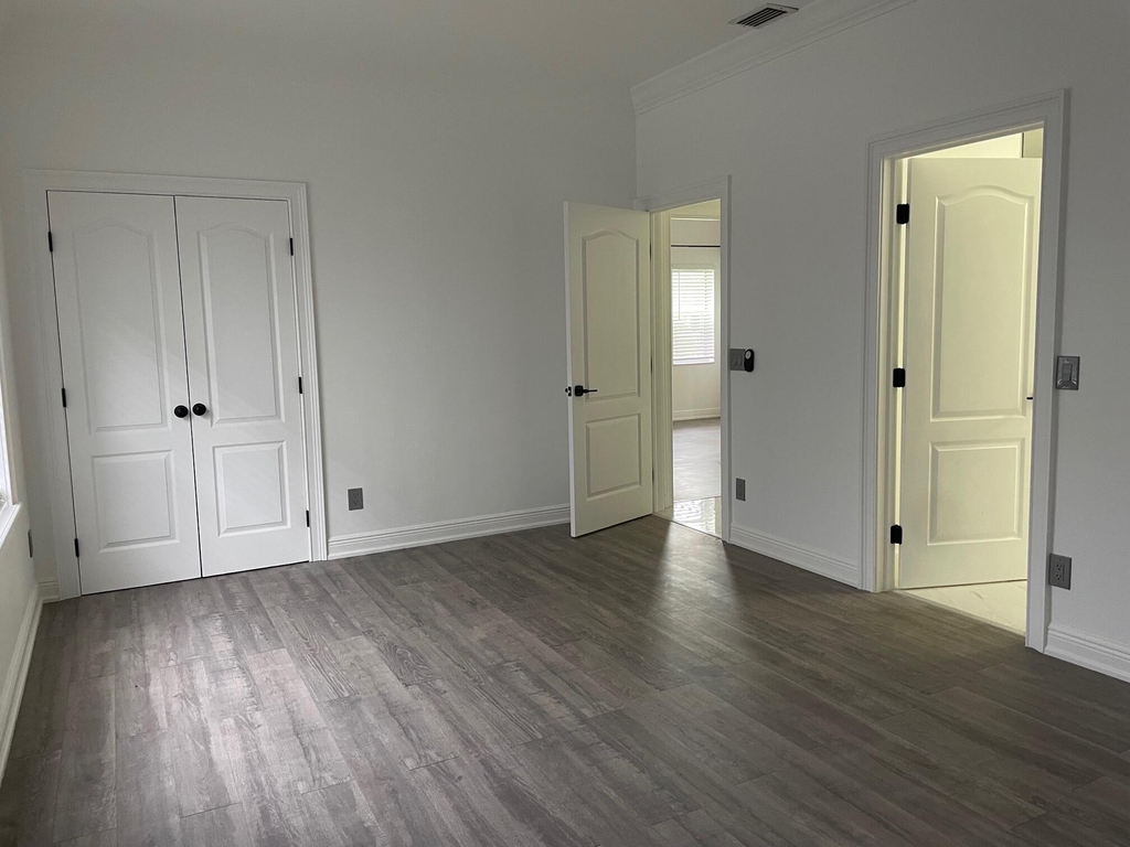 6264 Lansdowne Circle - Photo 13