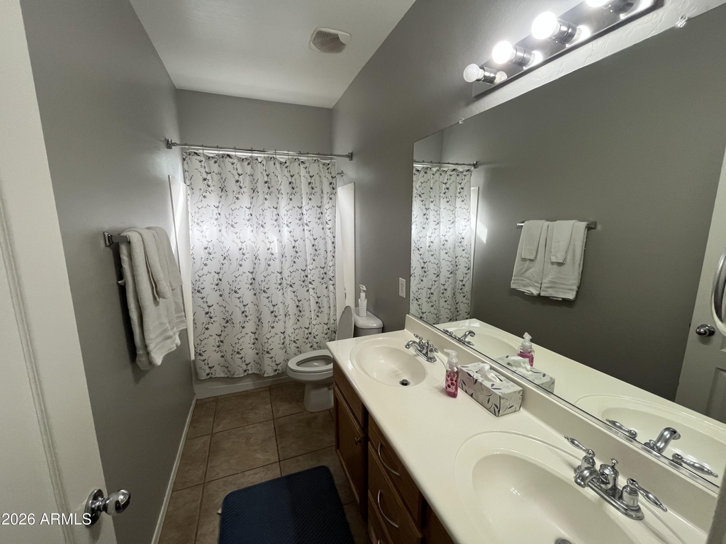 16597 W Madison Street - Photo 10