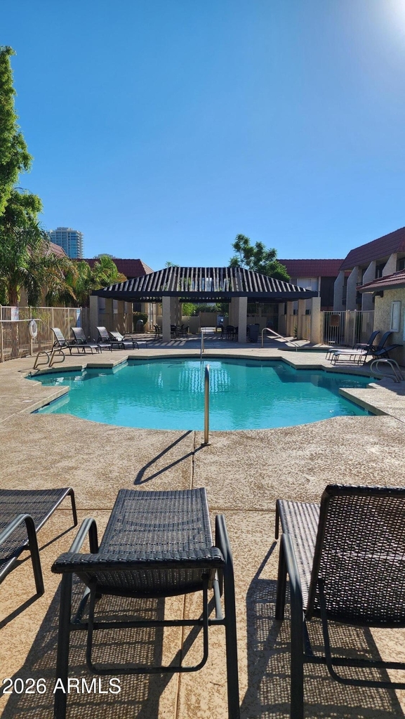 700 W University Drive - Photo 13