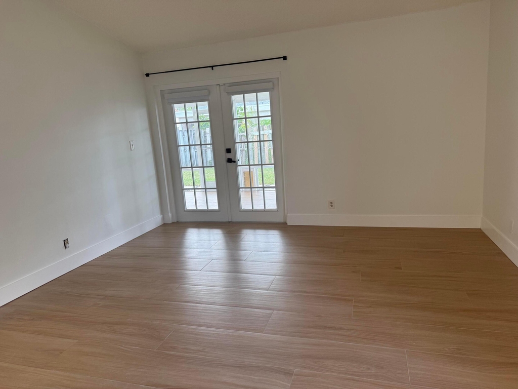 6249 Foster Street - Photo 19