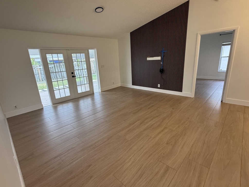 6249 Foster Street - Photo 15
