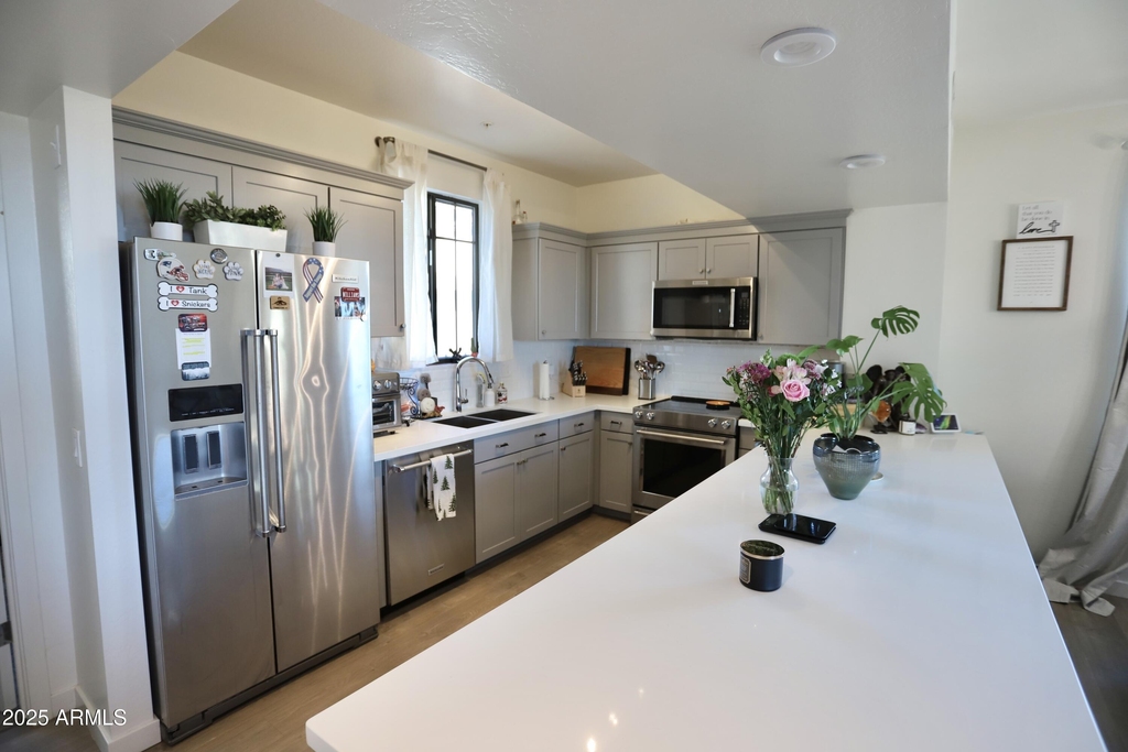 2315 N 52nd Street - Photo 1