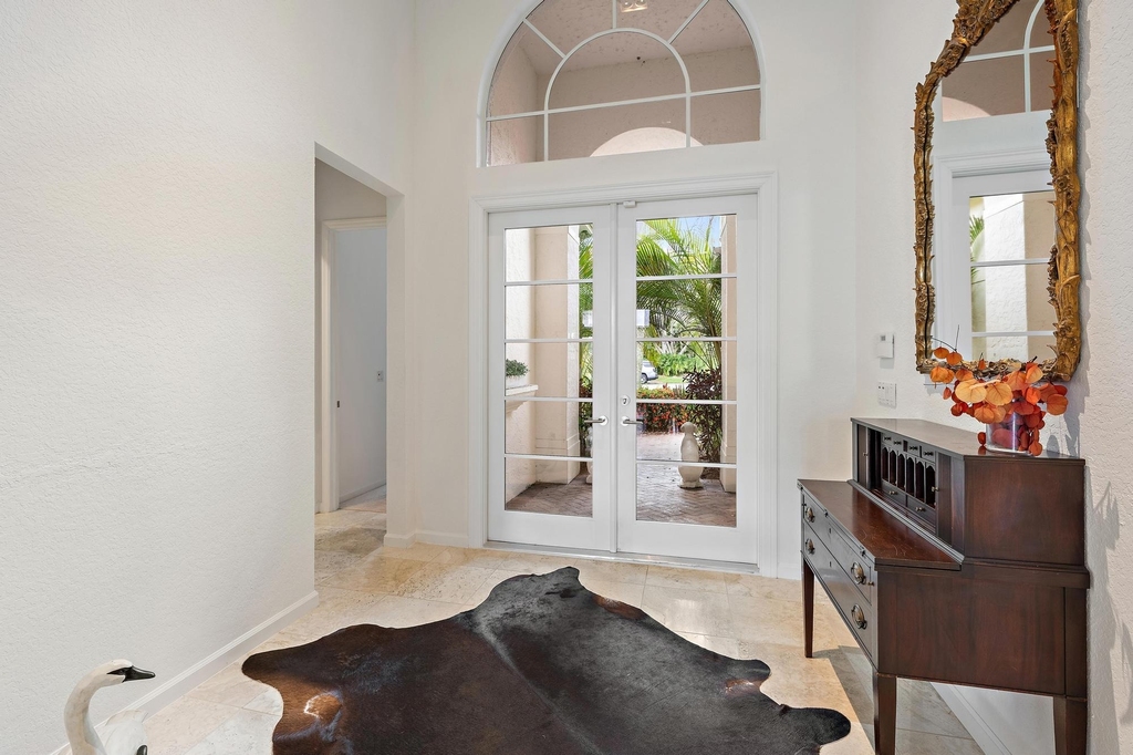 8080 Sandhill Court - Photo 4