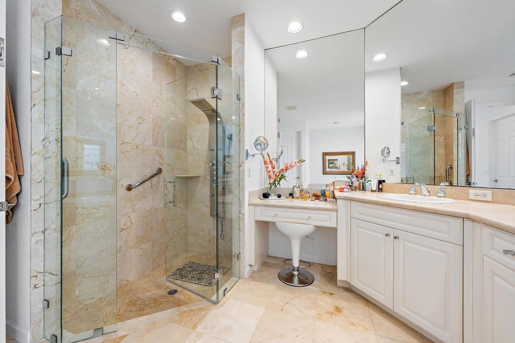 8080 Sandhill Court - Photo 19