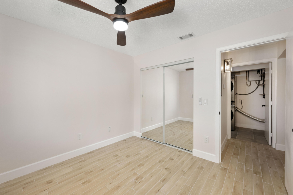 5214 Stacy Street - Photo 10