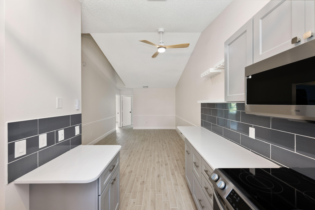 5214 Stacy Street - Photo 6