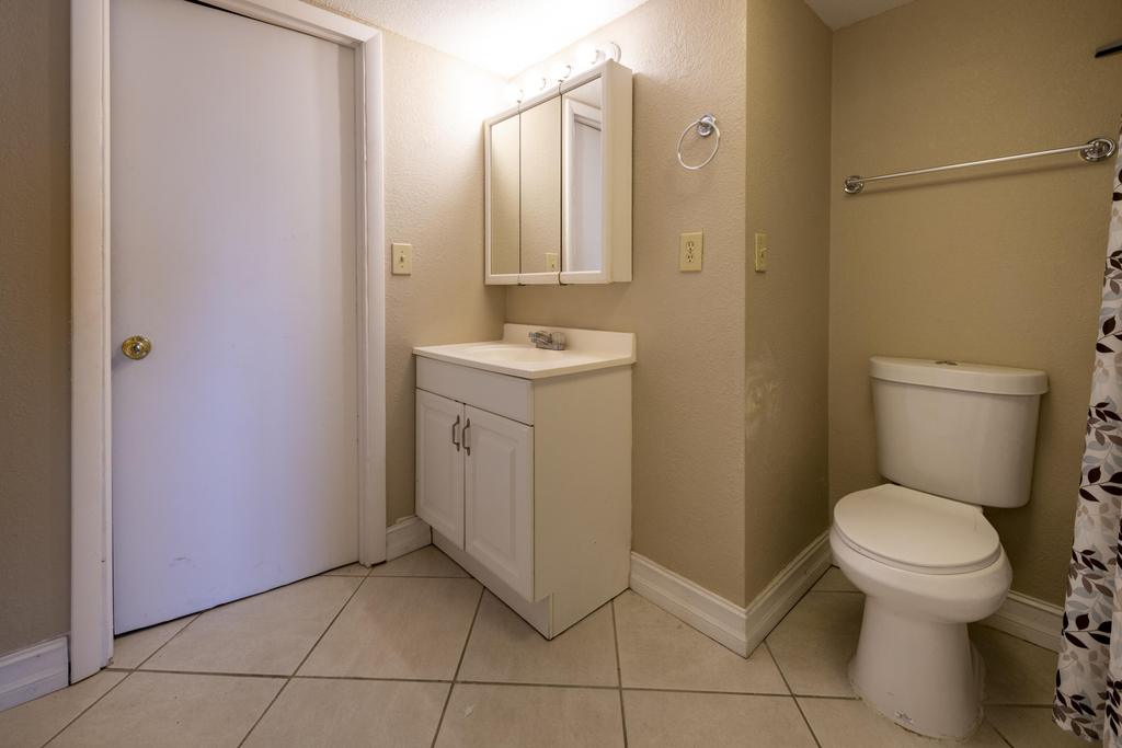 6911 Environ Boulevard - Photo 13