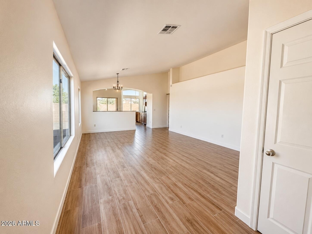 5256 W Pleasant Lane - Photo 2