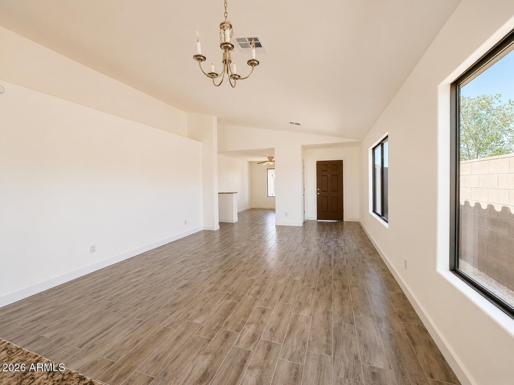 5256 W Pleasant Lane - Photo 3
