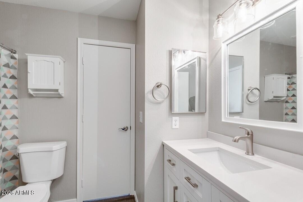1120 N Val Vista Drive - Photo 8