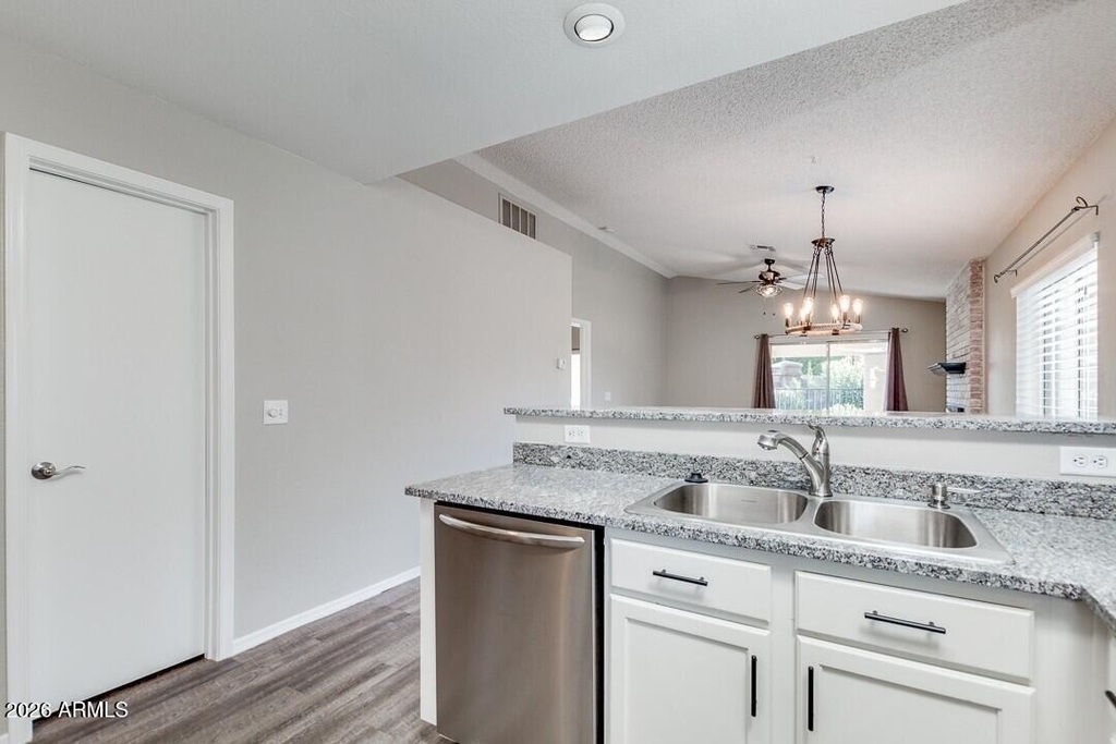 1120 N Val Vista Drive - Photo 4