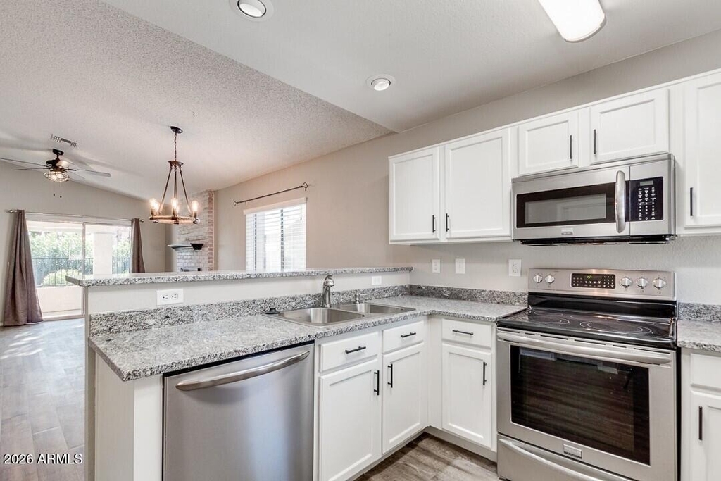 1120 N Val Vista Drive - Photo 3