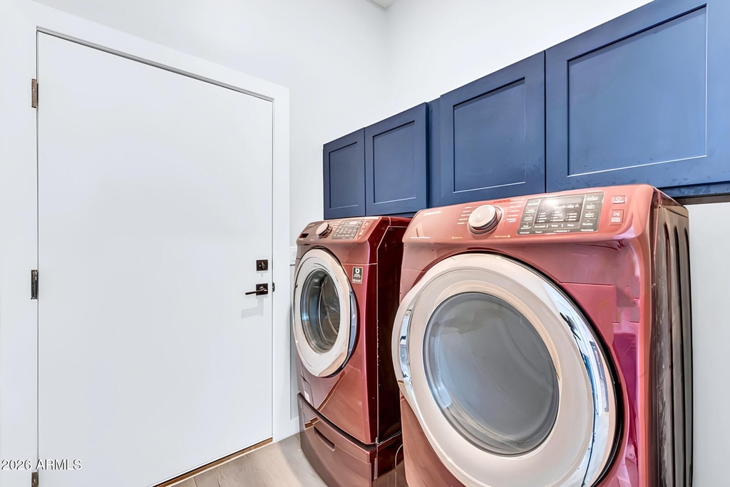 10153 W Wenden Drive - Photo 4