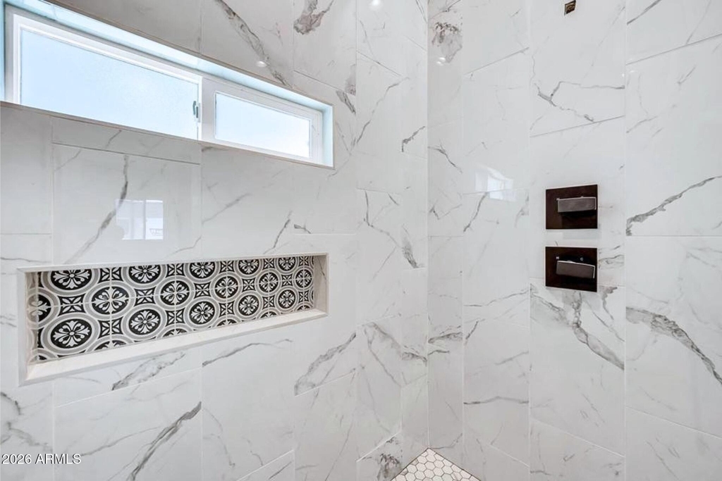 10153 W Wenden Drive - Photo 7