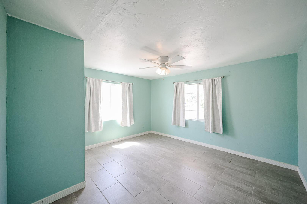 2217 E Harvard Street - Photo 20